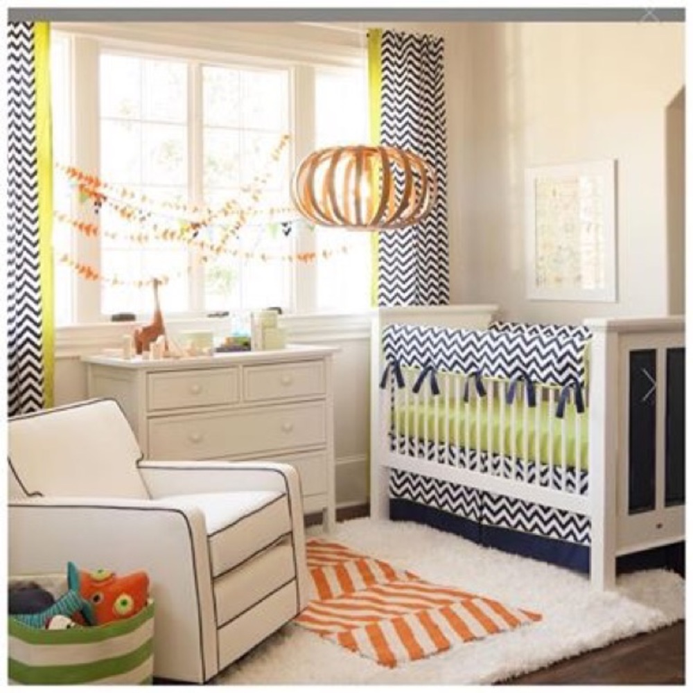 Set of baby bedding